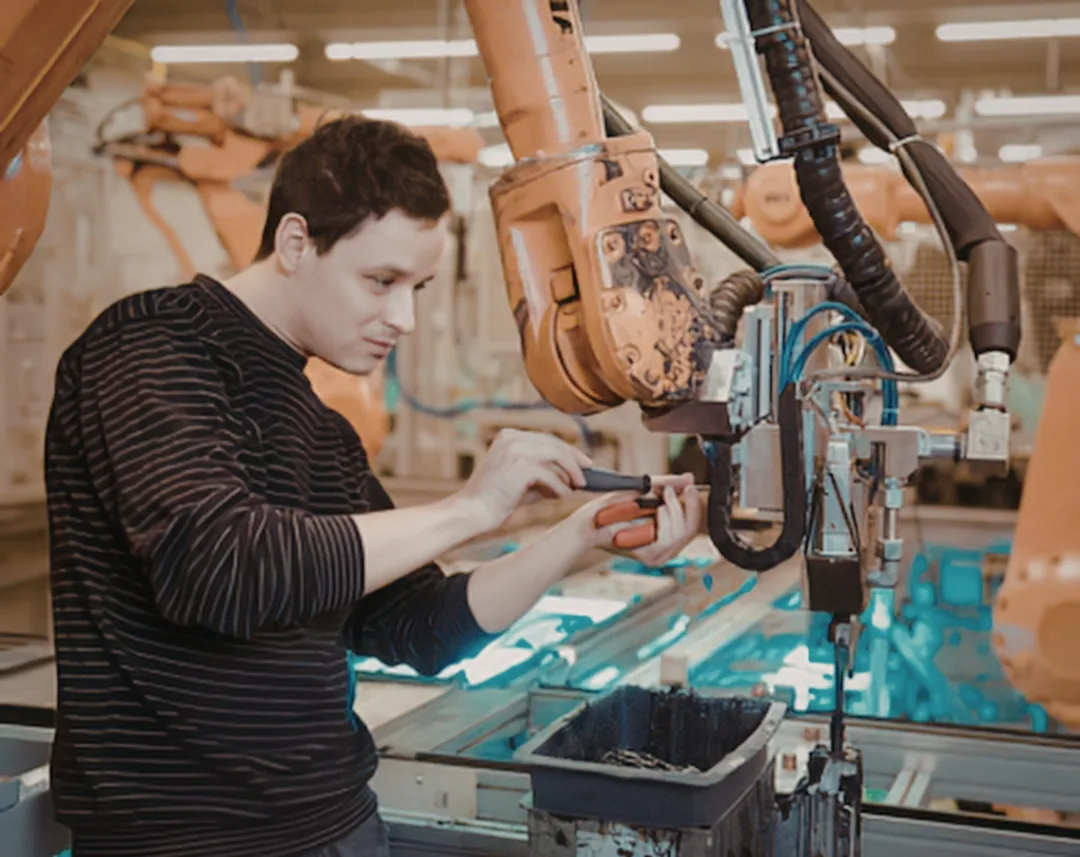 AI, Robotics, and Workforce Evolution: Ethical Performance in Innovation Economies